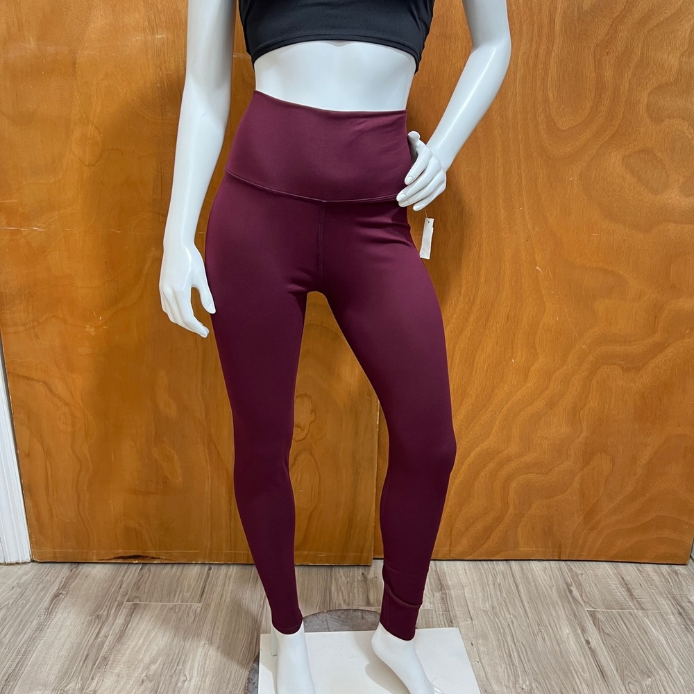 Core 10 Women's Burgundy Leggings Size M Stretch Yoga Gym Workout Activewear